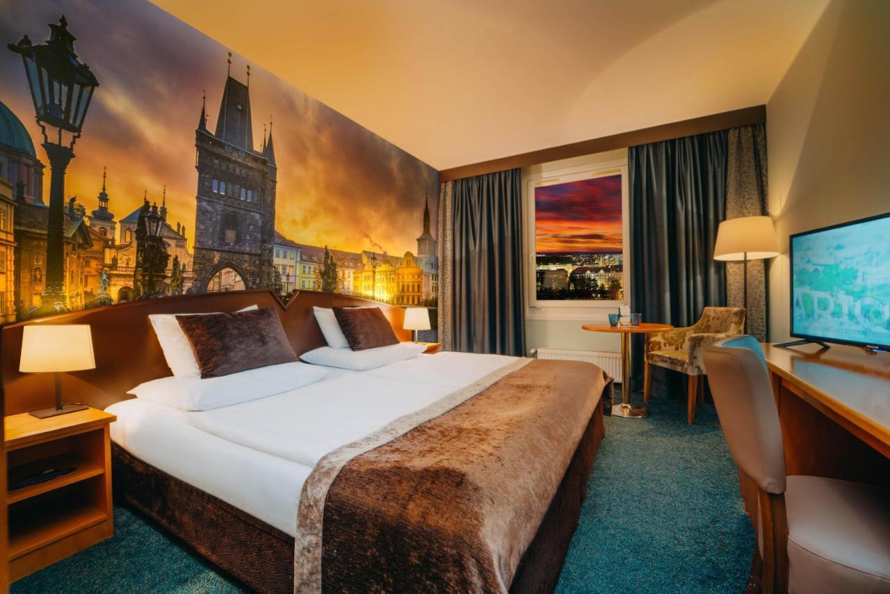 Plaza Prague Hotel - Czech Leading Hotels Exteriör bild